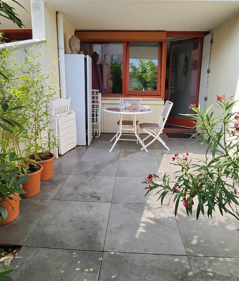 2* Rdc+ Terrasse&parking Privé